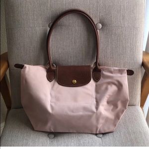 Le pliable reserved for buyer